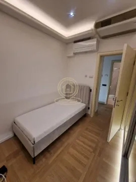 Rent, four bedroom apartment, 148m², Savski Venac, Beograd - image 15