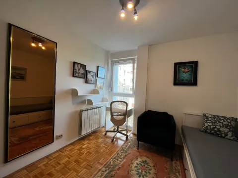 Izdavanje, trosoban stan, 75m², Novi Beograd Blok 30, Novi Beograd Sve Podlokacije - image 17