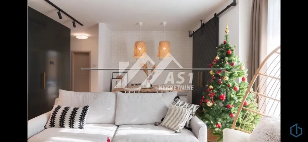 Izdavanje, dvosoban stan, 56m², Salajka, Novi Sad Sve Podlokacije