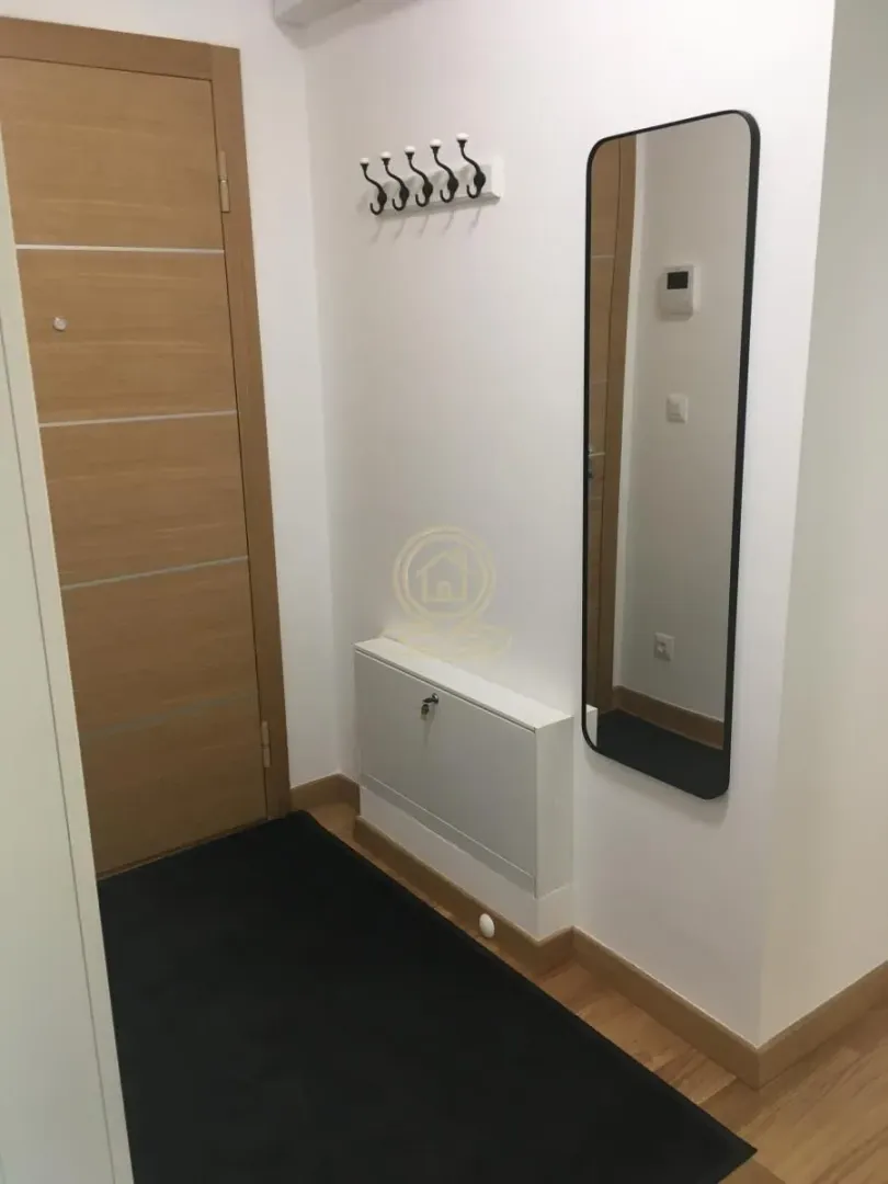 Rent, four bedroom apartment, 106m², Novi Beograd Blok 65, Novi Beograd Sve Podlokacije