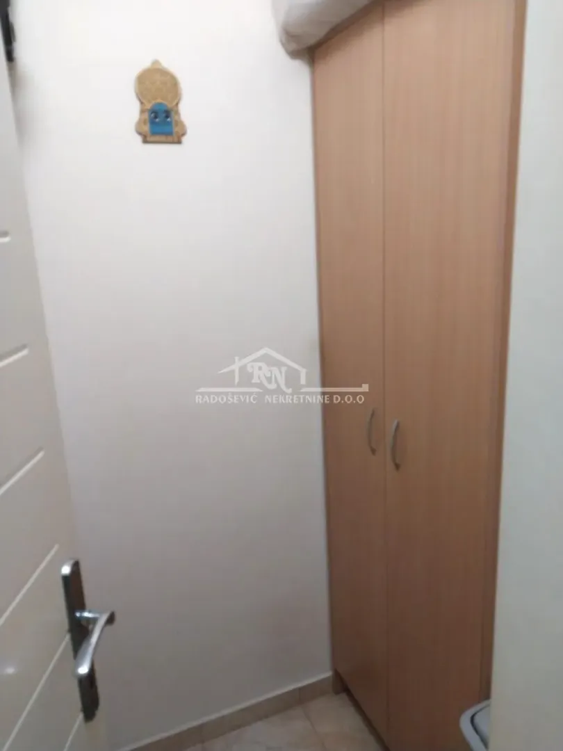 Prodaja, jednosoban stan, 49m², Brace Jerković, Voždovac Sve Podlokacije