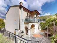 Prodaja, kuća, 217m², Zeleni, Rožaje - image 45