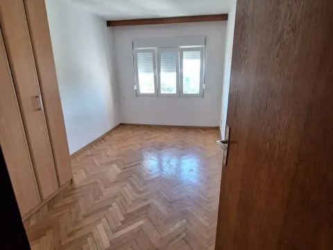 Sale, two bedroom apartment, 80m², Zabjelo, Podgorica - image 6