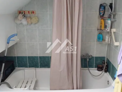 Sale, three bedroom apartment, 72m², Detelinara, Novi Sad Sve Podlokacije - image 18