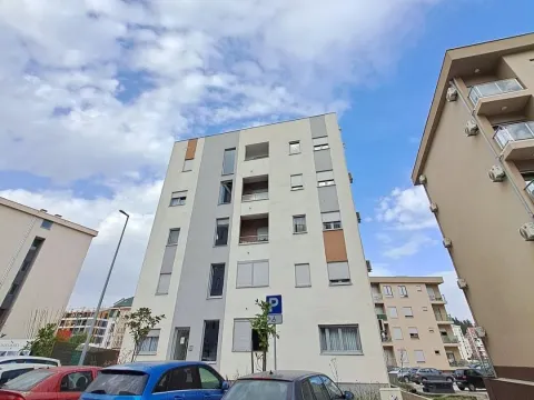 Sale, parking/garage, 12m², Zabjelo, Podgorica - image 1