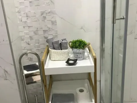 Sale, one bedroom apartment, 56m², Budva, Crna Gora - image 10