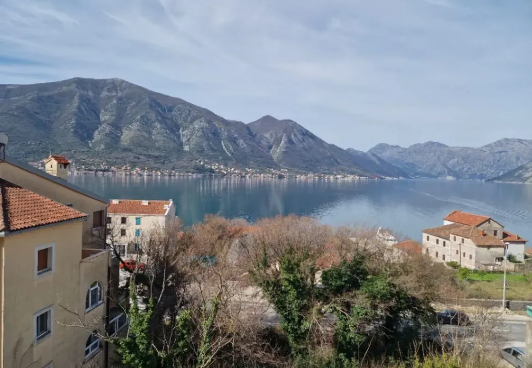 Prodaja, kuća, 240m², Sveti Stasije, Kotor