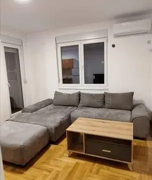 Izdavanje, jednosoban stan, 45m2, Mali Mokri Lug, Zvezdara, Beograd