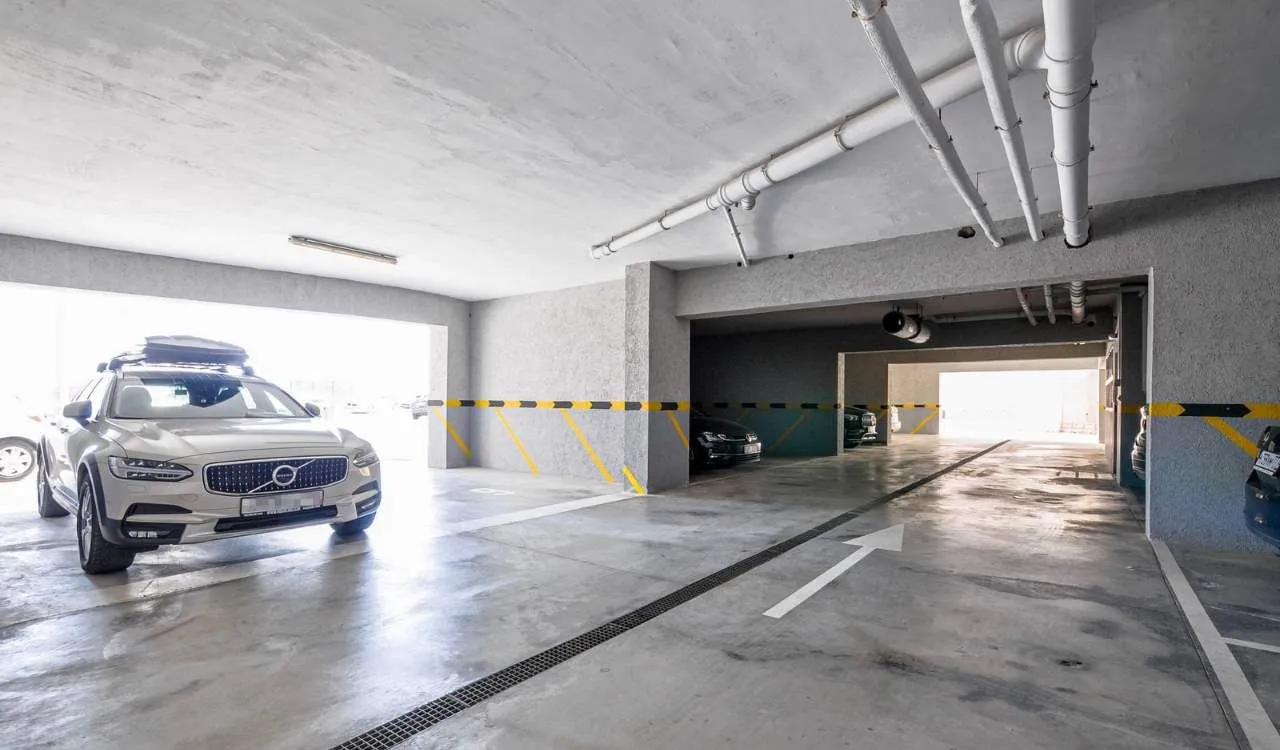 Prodaja, dvosoban stan, 88m², Bečići, Budva