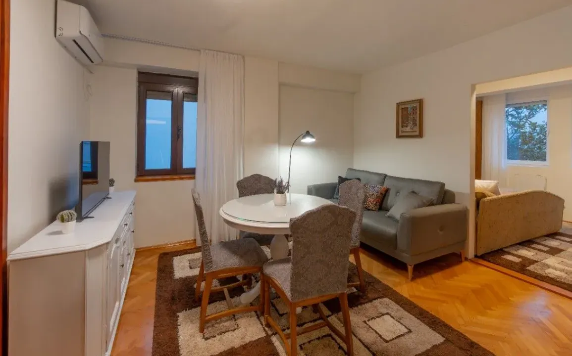 Rent, two bedroom apartment, 50m², Centar, Podgorica