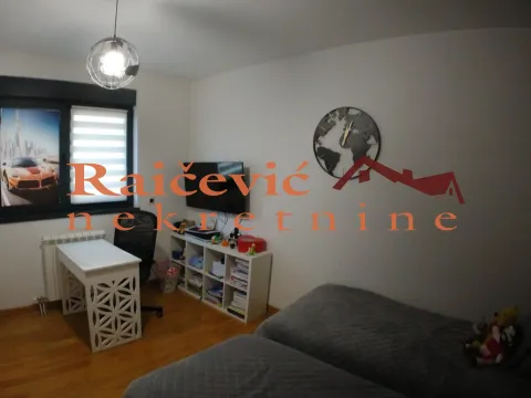 Prodaja, četvorosoban stan, 103m², Voždovac Sve Podlokacije, Beograd - image 13