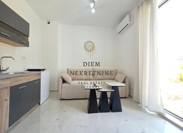 Izdavanje, garsonjera, 20m², Lastva Grbaljska, Kotor