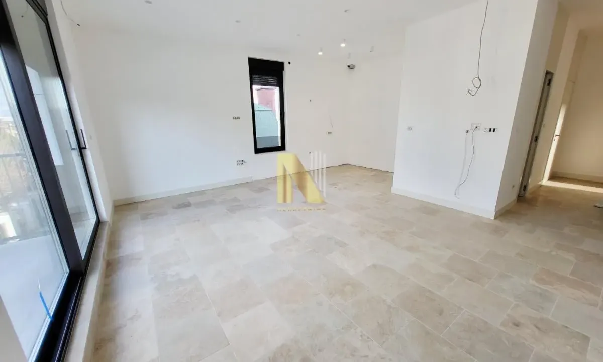 Rent, office space, 66m², Bulevar Evrope, Novi Sad Sve Podlokacije