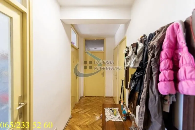 Sale, three bedroom apartment, 77m², Hala Pionir, Palilula Sve Podlokacije