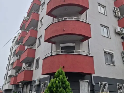 Izdavanje, trosoban stan, 69m², Uciteljsko Naselje, Zvezdara Sve Podlokacije - image 2