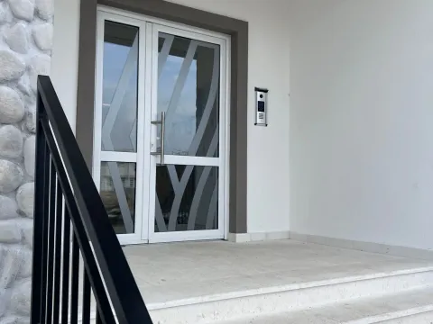 Izdavanje, jednosoban stan, 38m², Zabjelo, Podgorica - image 15