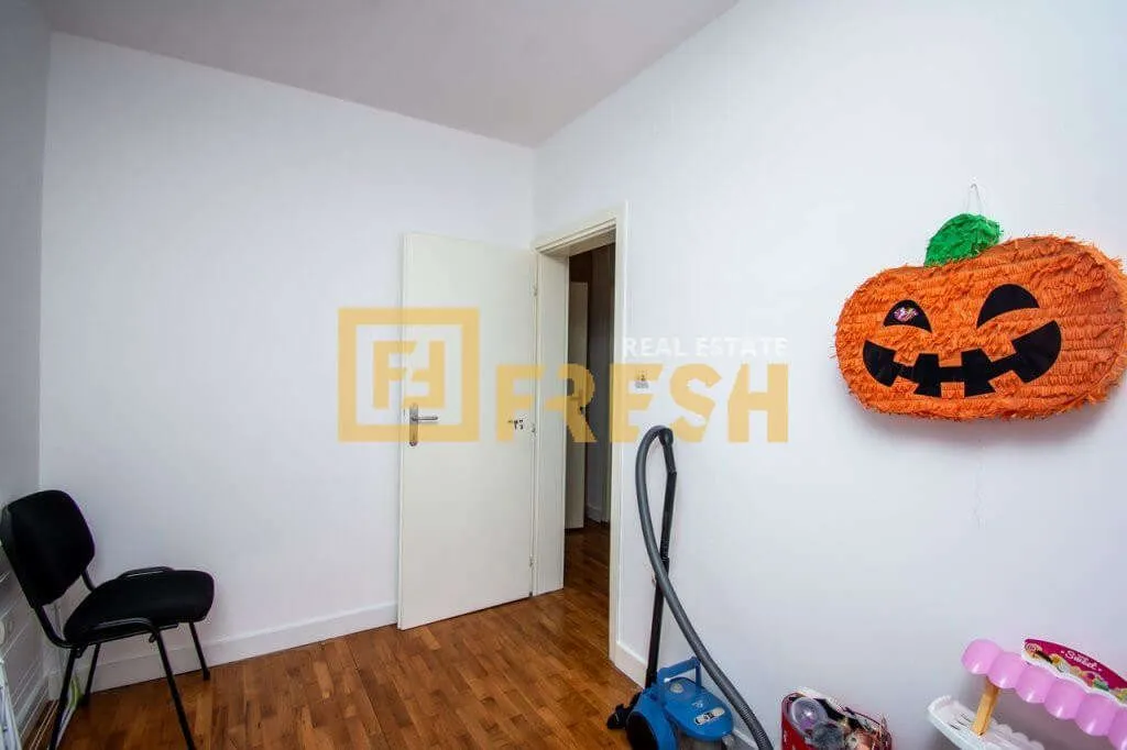 Prodaja, trosoban stan, 92m², Ljubović, Podgorica