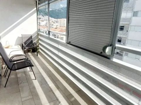 Izdavanje, dvosoban stan, 75m², Rozino, Budva - image 7