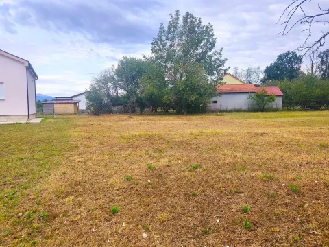 Sale, land lot, 600m², Glavica, Danilovgrad - image 1