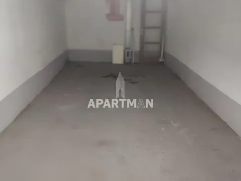 Rent, two bedroom apartment, 46m², Stari Grad, Beograd - image 10