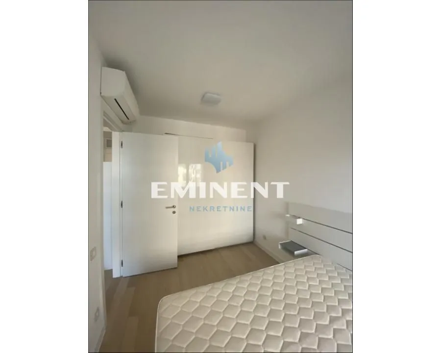 Rent, two bedroom apartment, 47m², Novi Beograd Blok 67, Novi Beograd Sve Podlokacije
