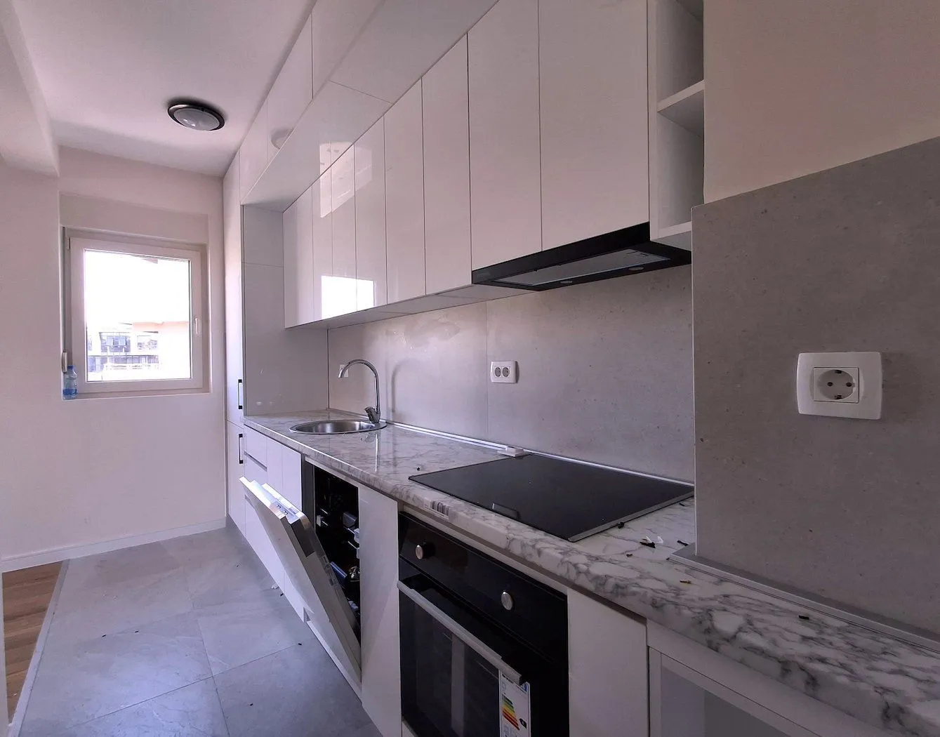 Rent, apartment, 72m², Central Point, Podgorica