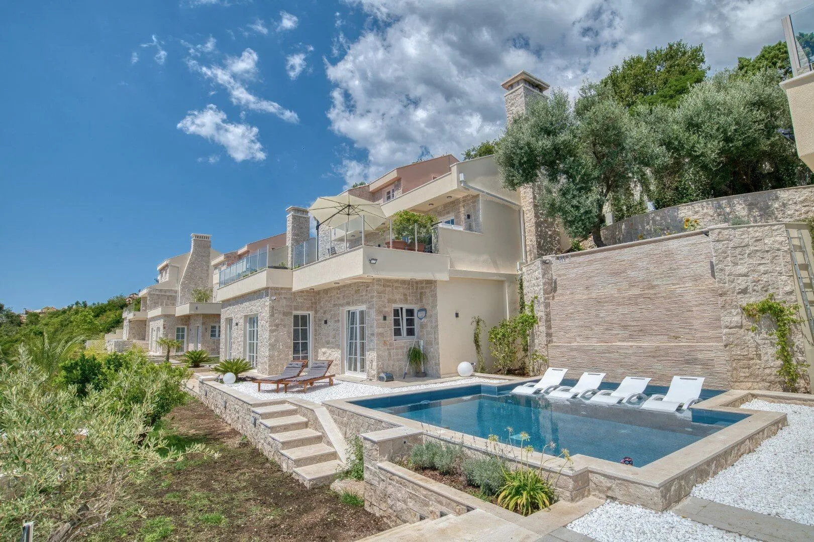 Prodaja, kuća, 230m², Podi, Herceg Novi