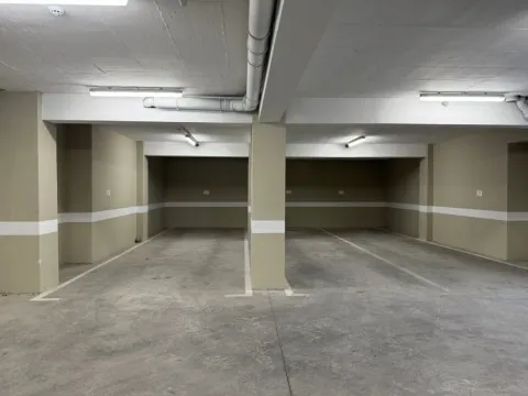 Sale, two bedroom apartment, 90m², Rafailovići, Budva - image 4