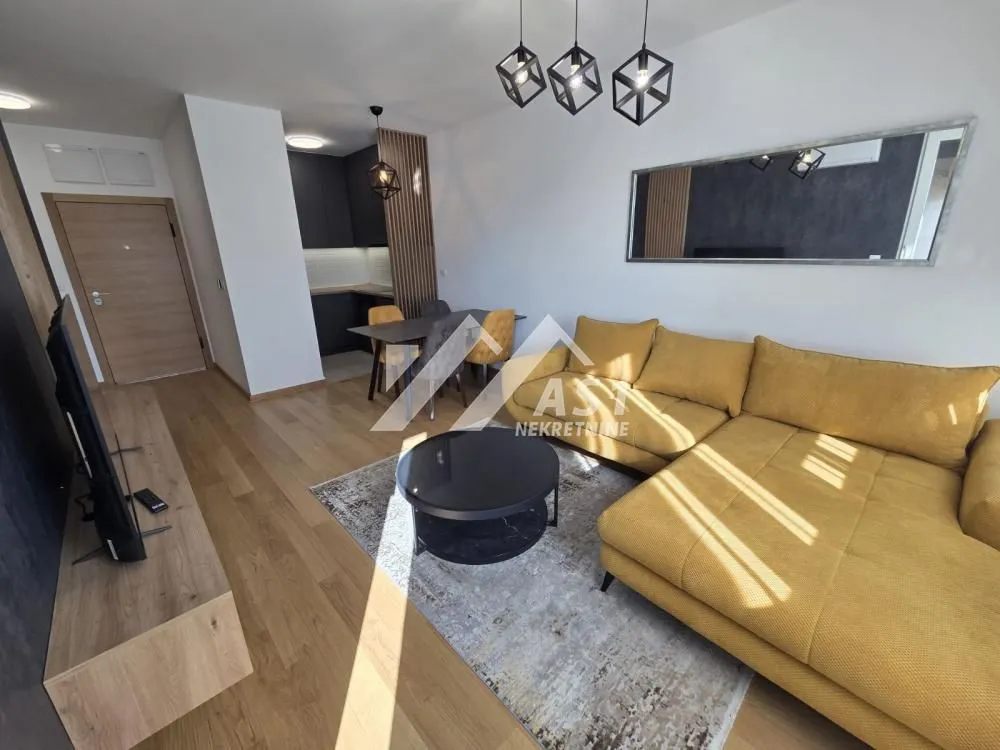 Izdavanje, dvosoban stan, 47m², Podbara, Novi Sad Sve Podlokacije