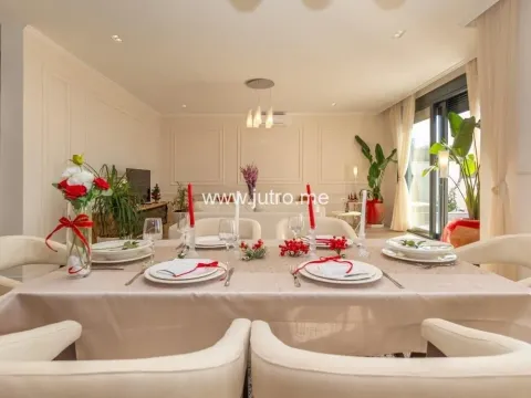 Prodaja, kuća, 217m², Rijeka Reževići, Budva - image 5