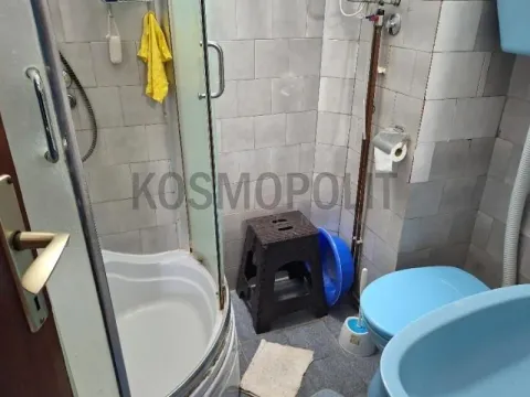 Prodaja, trosoban stan, 85m², Centar, Pančevo - image 17
