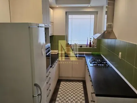 Izdavanje, dvosoban stan, 60m², Centar, Novi Sad - image 19