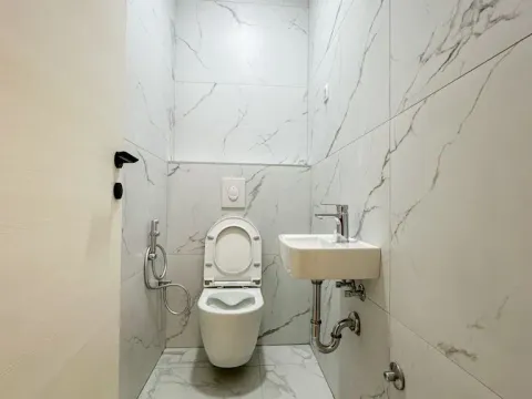 Izdavanje, dvosoban stan, 64m², Stari Aerodrom, Podgorica - image 11