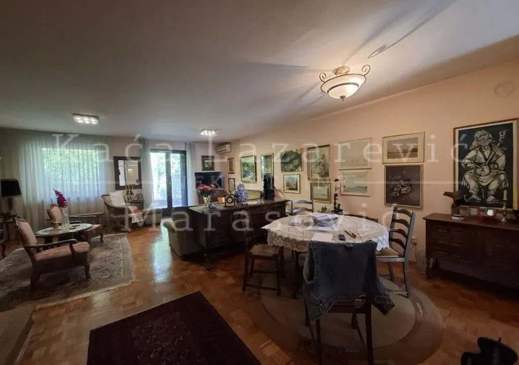 Prodaja, kuća, 285m², Vidikovački venac, Rakovica