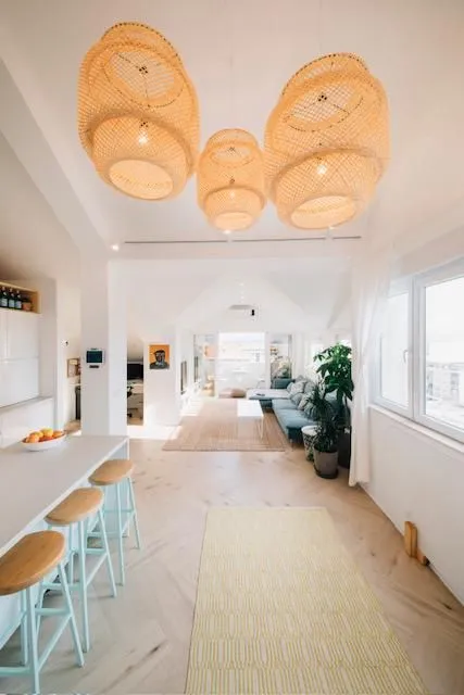 Prodaja, dvosoban stan, 93m², Centar, Tivat