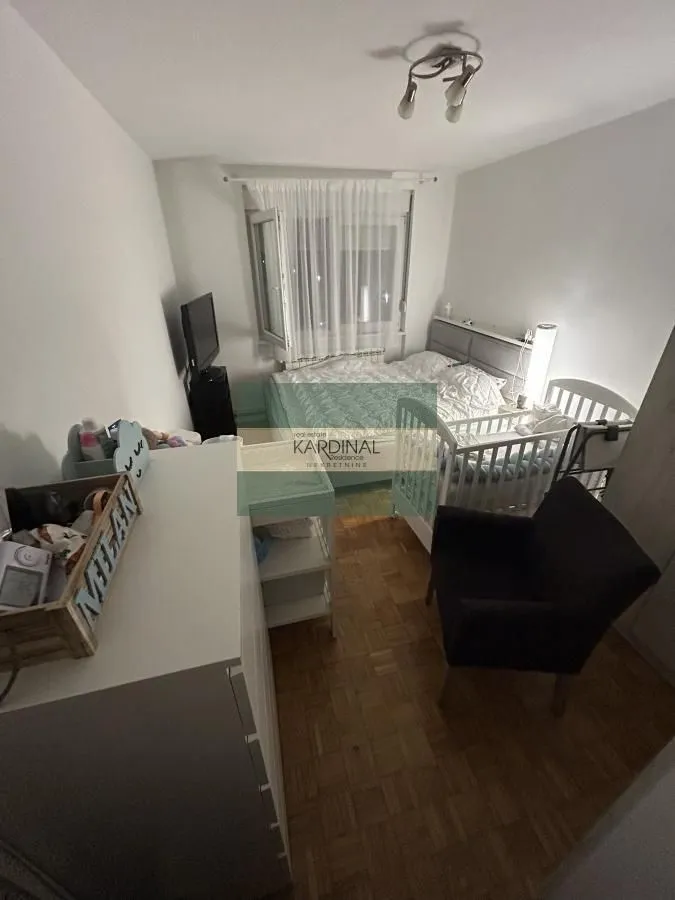 Prodaja, dvosoban stan, 43m², Adamovićevo Naselje, Novi Sad Sve Podlokacije