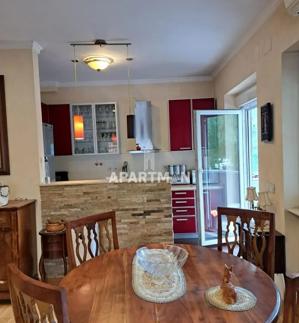 Rent, four bedroom apartment, 120m², Lekino Brdo, Voždovac Sve Podlokacije