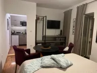 Rent, one bedroom apartment, 30m², Centar, Herceg Novi - image 5