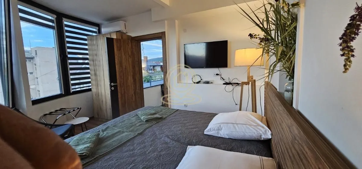 Prodaja, dvosoban stan, 78m², Centar, Vrnjačka Banja