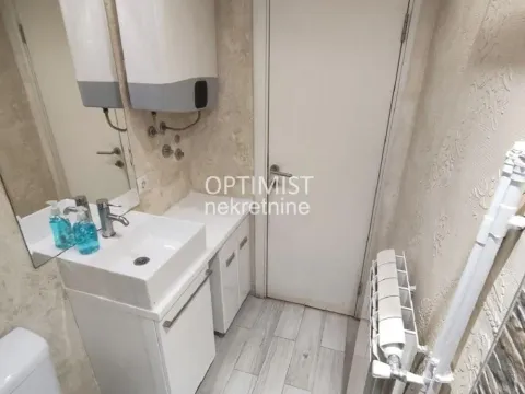 Prodaja, stan, 21m², Čubura, Beograd - image 11