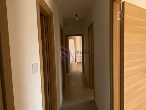 Prodaja, dvosoban stan, 84m², Zagorič, Podgorica - image 11