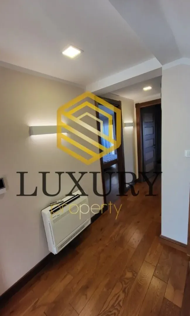 Rent, house, 280m², Stara Varoš, Podgorica