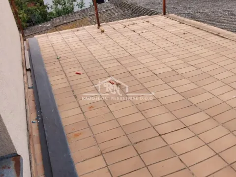 Prodaja, kuća, 410m², Novi Banovci, Stara Pazova - image 11