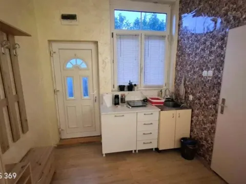 Prodaja, jednosoban stan, 26m², Zemun Centar, Zemun Sve Podlokacije - image 13