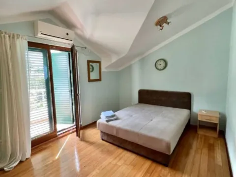 Prodaja, trosoban stan, 130m², Risan, Kotor - image 9