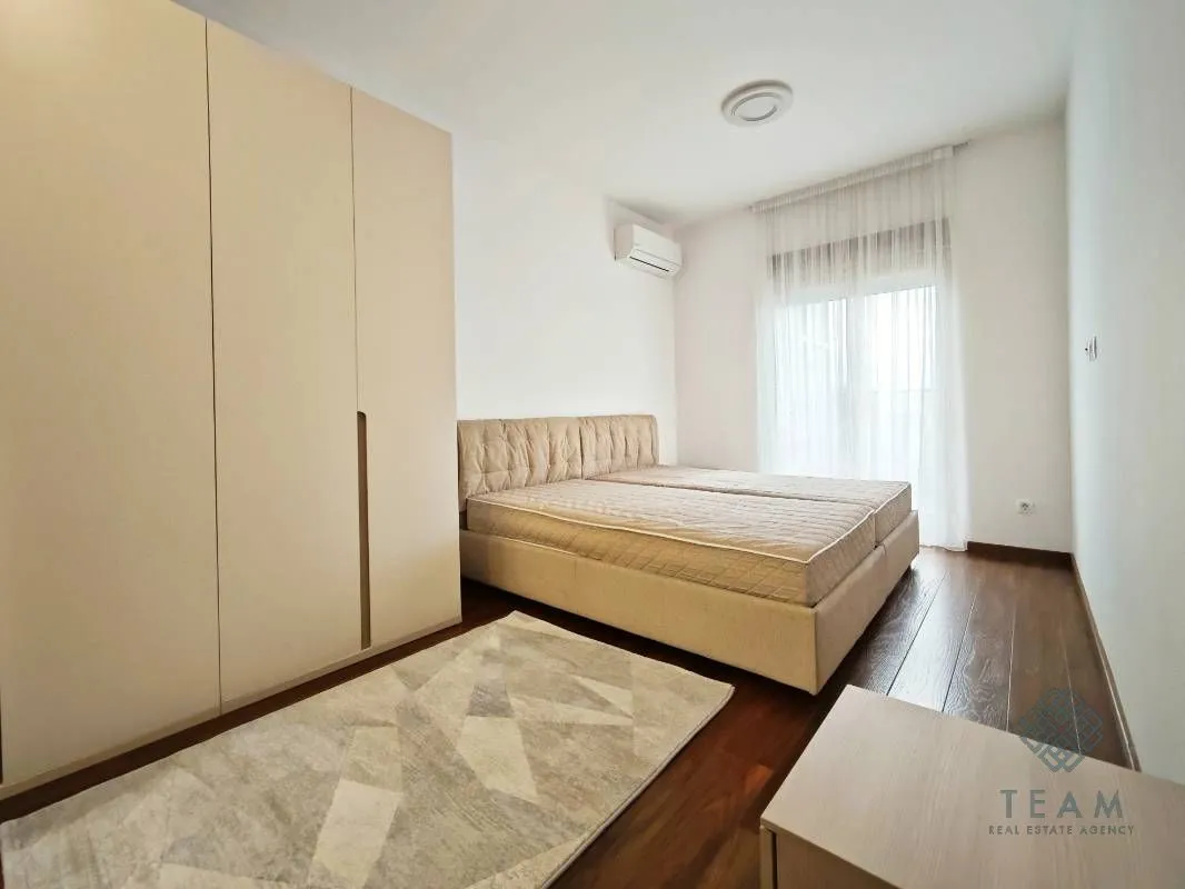 Rent, three bedroom apartment, 130m², Master Kvart, Podgorica