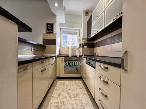 Rent, one bedroom apartment, 50m², City Kvart, Podgorica - image 3