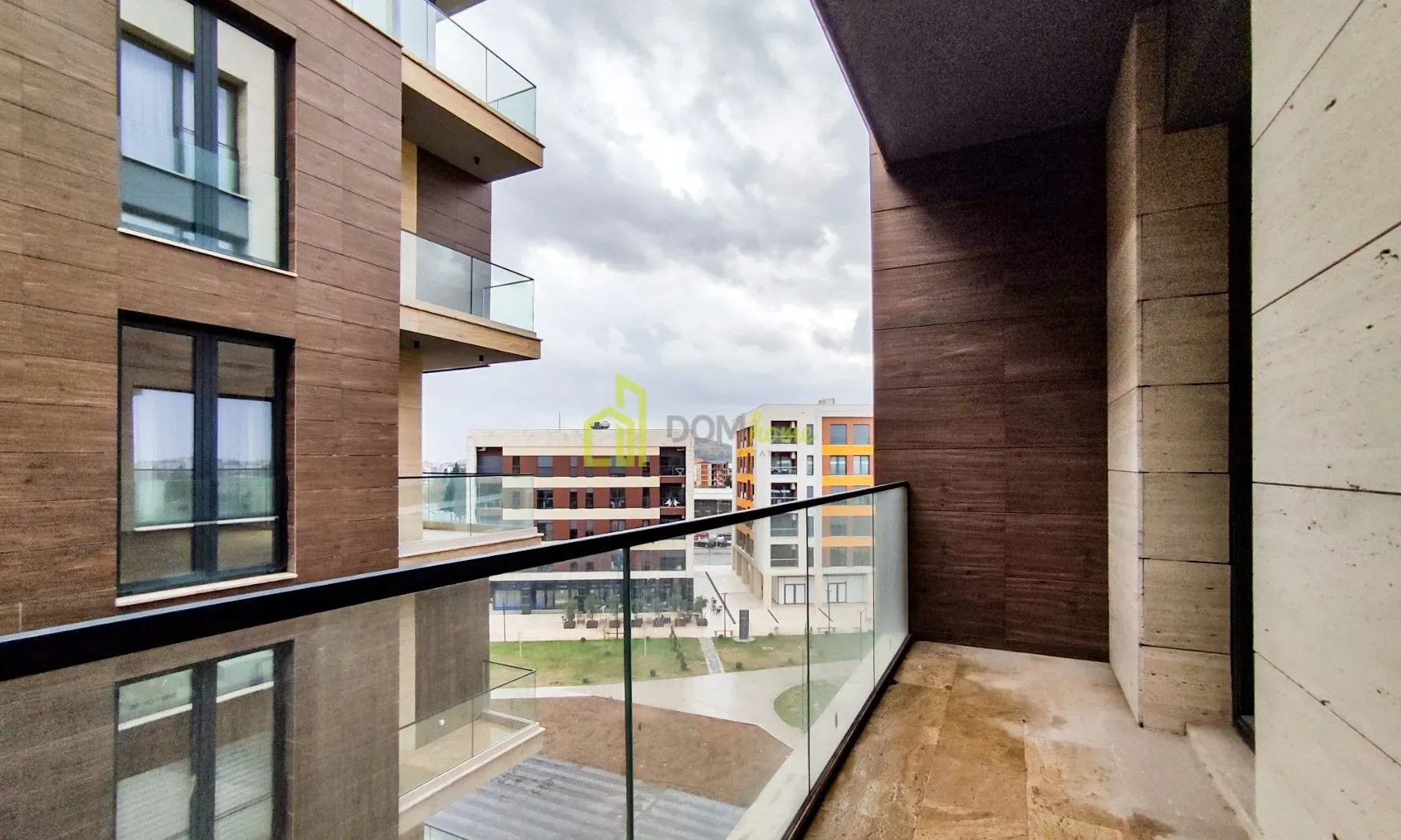 Prodaja, dvosoban stan, 127m², Kruševac, Podgorica
