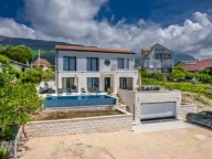 Prodaja, kuća, 250m², Mrčevac, Tivat - image 1