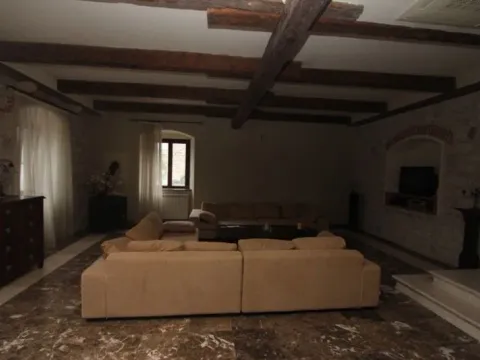 Sale, house, 356m², Prčanj, Kotor - image 2